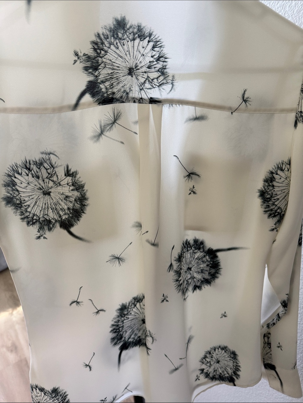 Express Cream Button-Down Portofino Blouse with Black Dandelion Print - Picture 5 of 7